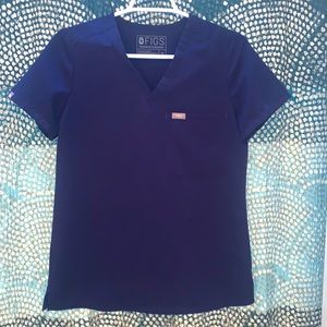 FIGS- Navy XS 1 pocket scrub top!